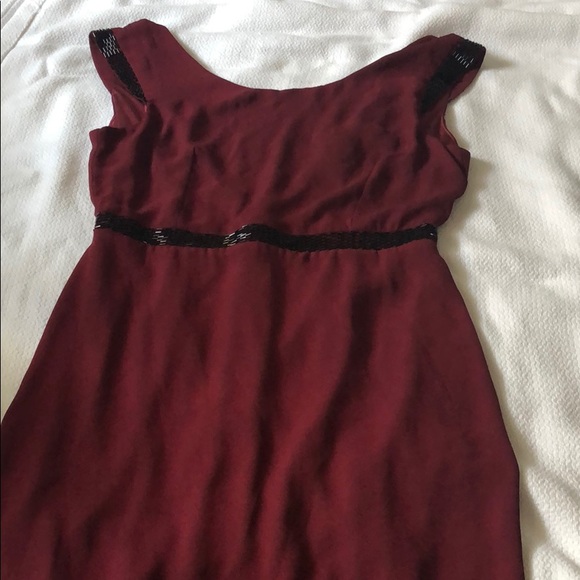 Dress - Picture 2 of 4